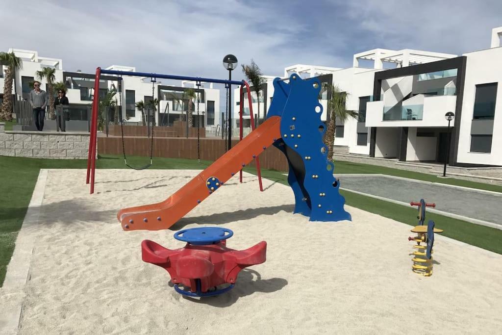 Oasis Beach IX Puntaprima Διαμέρισμα Τορεβιέχα Εξωτερικό φωτογραφία
