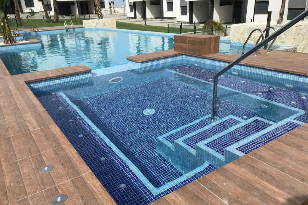 Oasis Beach IX Puntaprima Διαμέρισμα Τορεβιέχα Εξωτερικό φωτογραφία